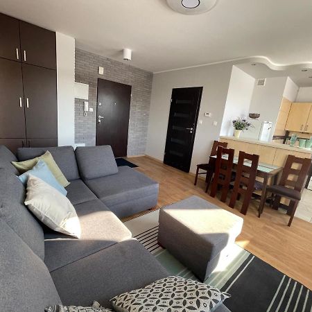 Komfortowe Studio 52 M2 W Centrum Grojca Grojec  Dış mekan fotoğraf