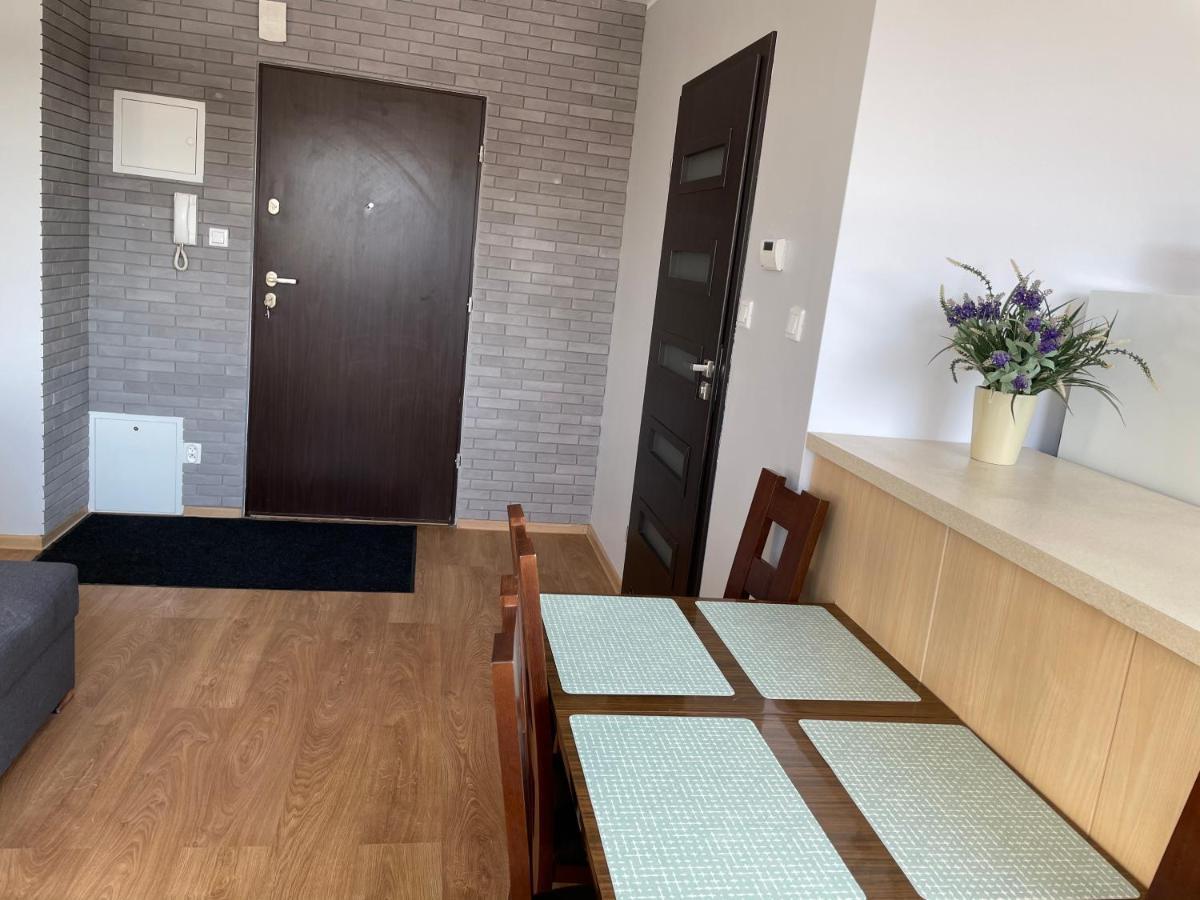 Komfortowe Studio 52 M2 W Centrum Grojca Grojec  Dış mekan fotoğraf