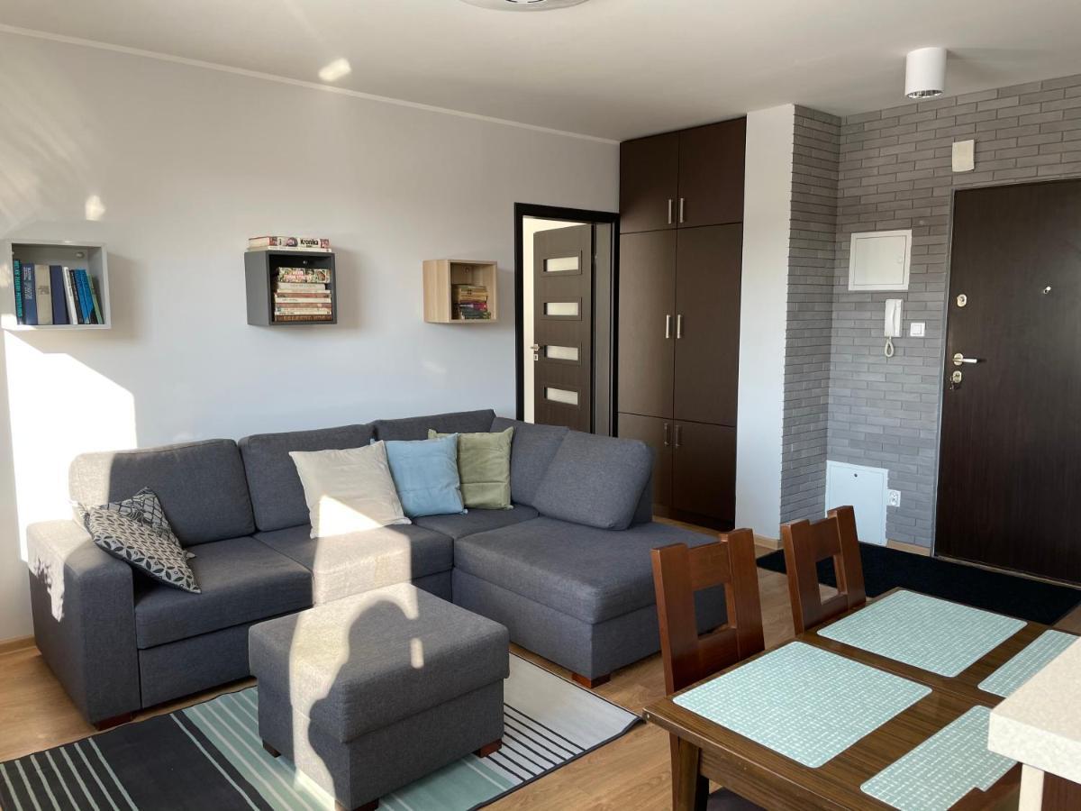 Komfortowe Studio 52 M2 W Centrum Grojca Grojec  Dış mekan fotoğraf